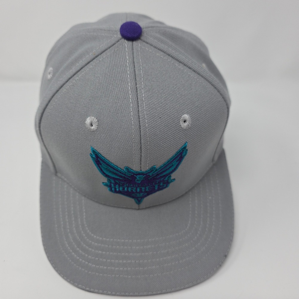 NBA Charlotte Hornets Snapback Hat OSFM Basketball Gray Polyester Flat Brim Hat
